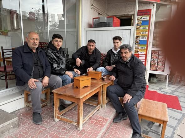 658042231 4161318530754191 252998614672614211 N