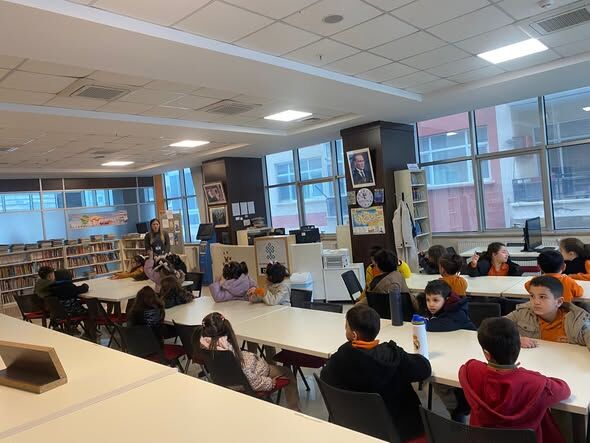 658816993 18367522354207723 4594759763124209840 N