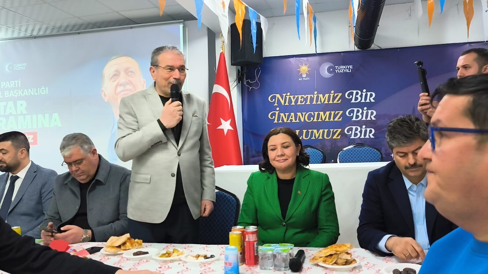 F23F8247 Cc8B 4B84 Ba0B 1F5F6378A6Cc