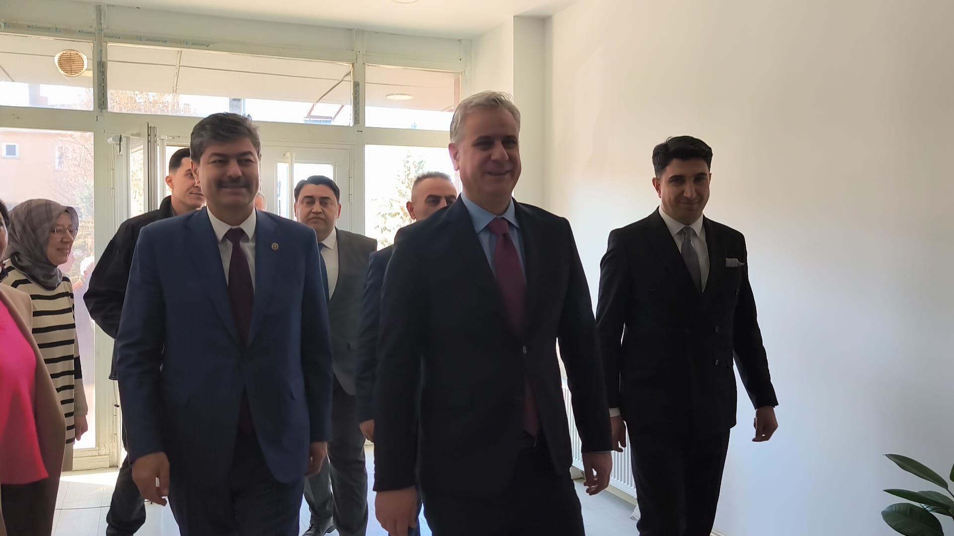 Fe67Ab6C A06F 4972 B083 5E13E688261C