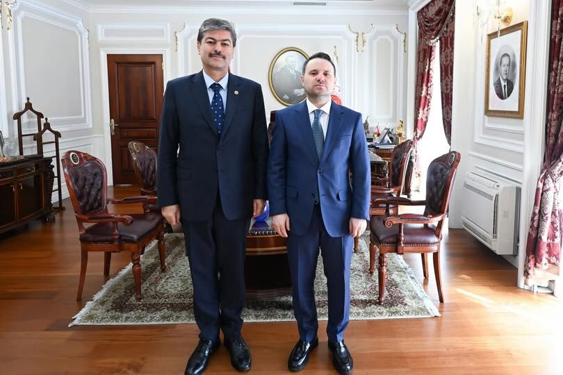 662007683 18322397839255336 8655781009400561605 N