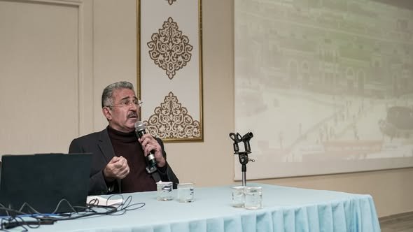 662111002 18121853710718990 2646001281435804373 N