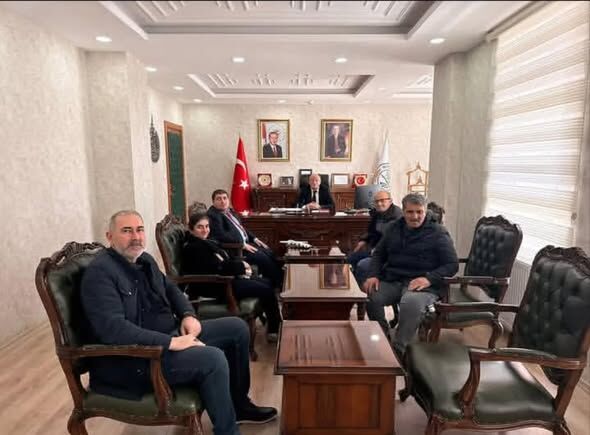 662261548 18038851799607136 3900322890941669034 N