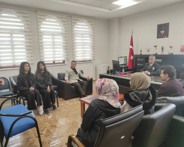 669024180 968603792370699 3970349881059038110 N