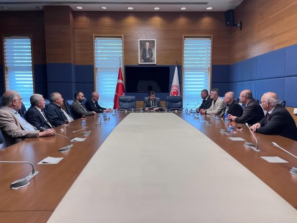 671087755 18323103730255336 5337881058090577035 N