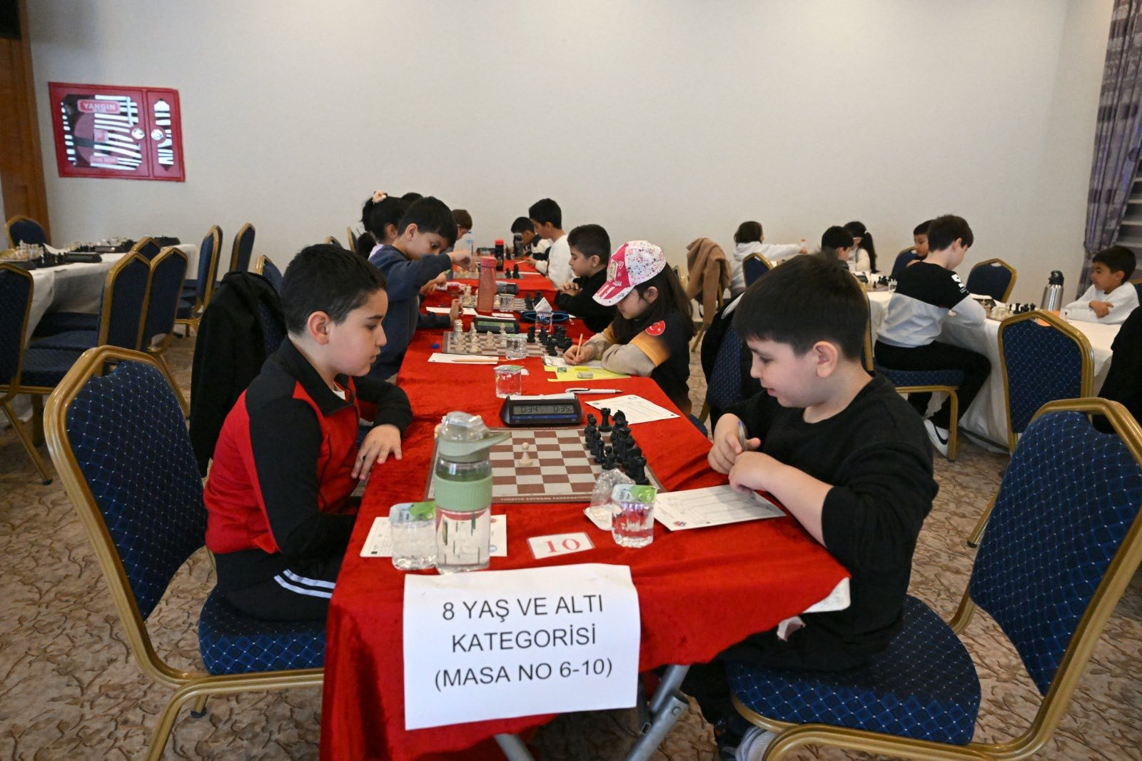 675967278 1305155968464484 2413126370441950273 N