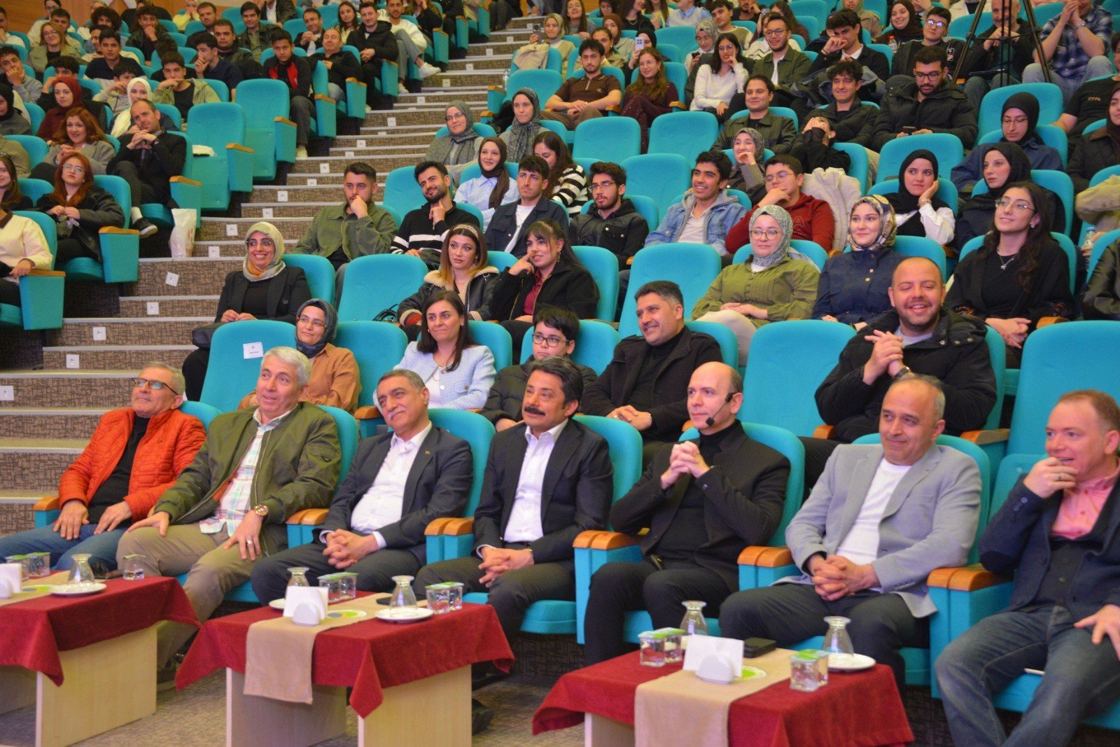 93F34Aed 31Ed 4A70 97Df 13D2374B3Bb4