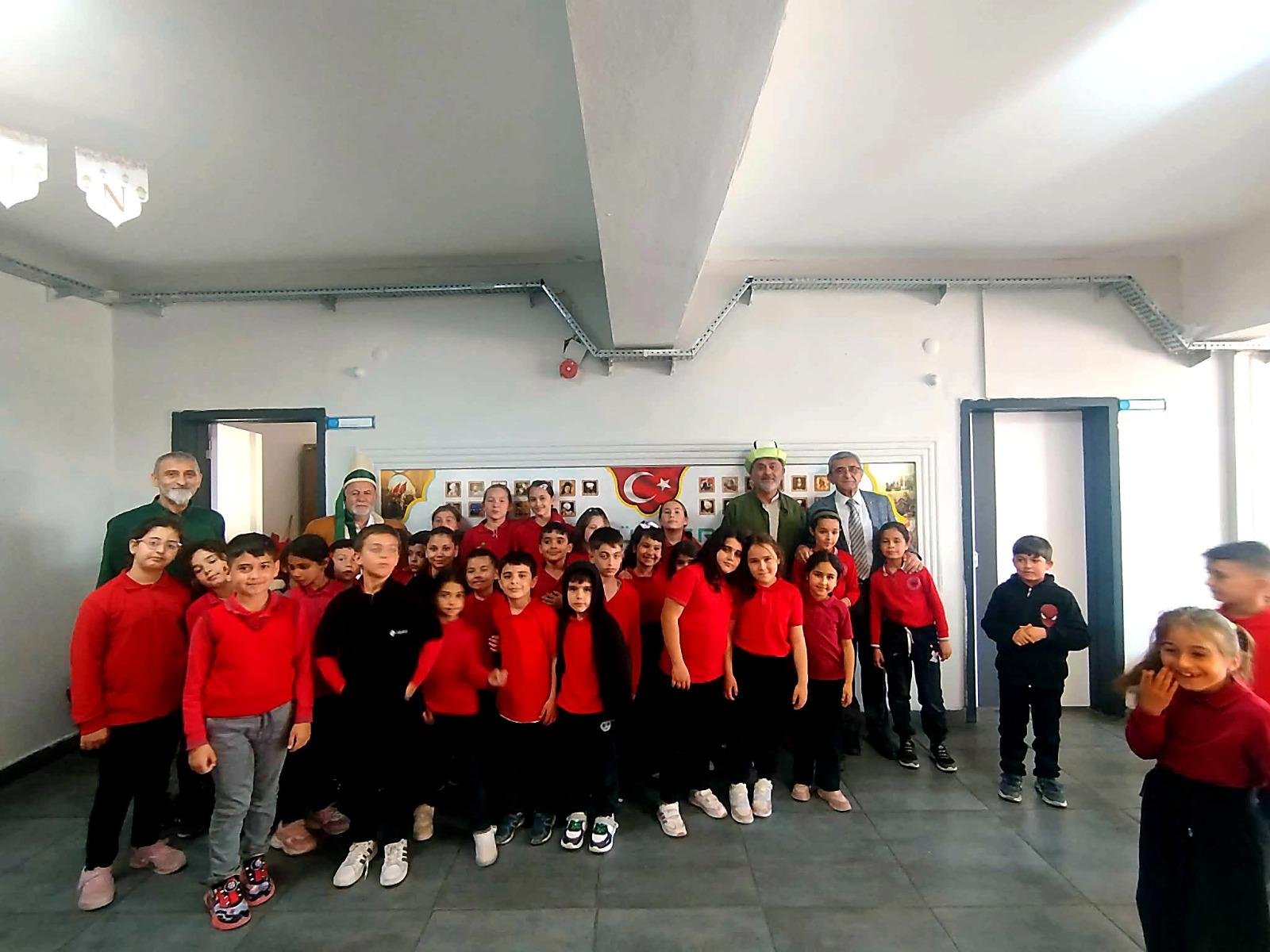 Whatsapp Image 2026 04 28 At 22.00.44