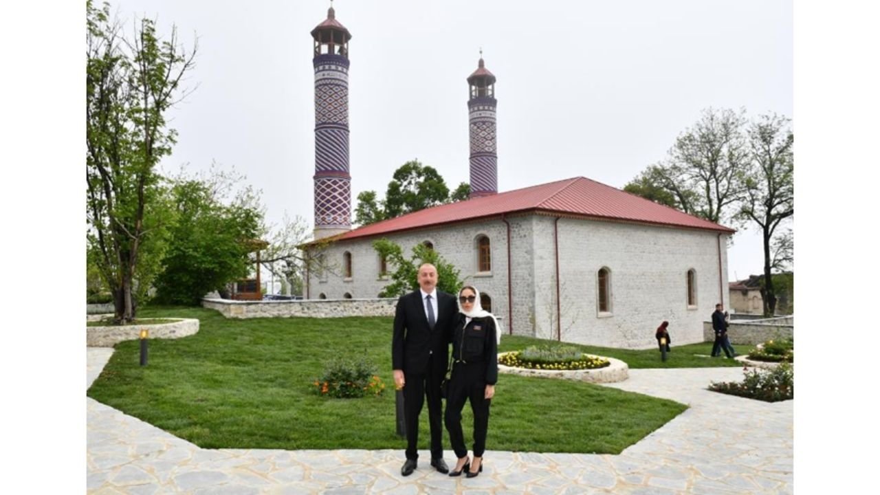 Kapak (1280 X 720 Piksel) (32)