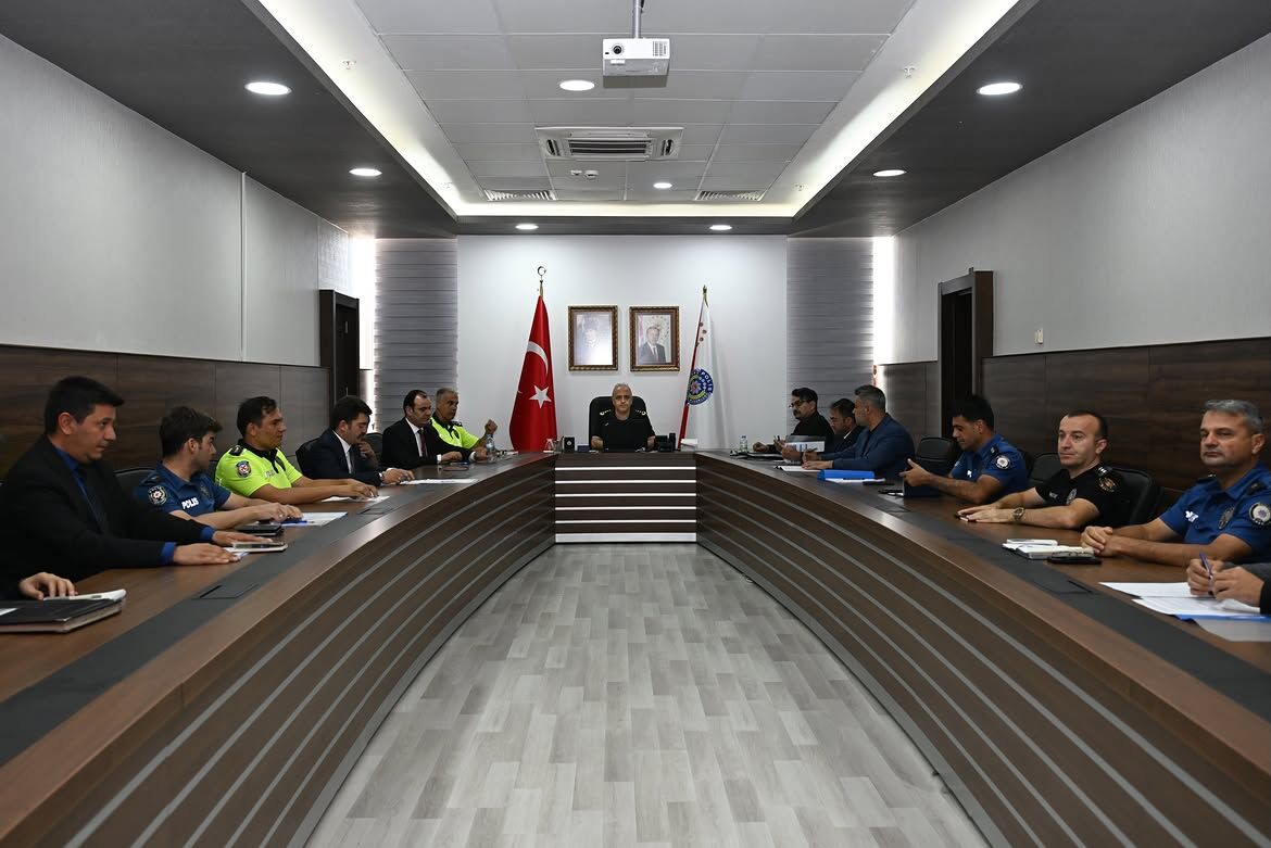 İl Emniyet Müdürümüz Sayın Dr. @Mesutgorucuresmi Başkanlığında, Ilgili Birim Amirlerimizin Katıl (7)