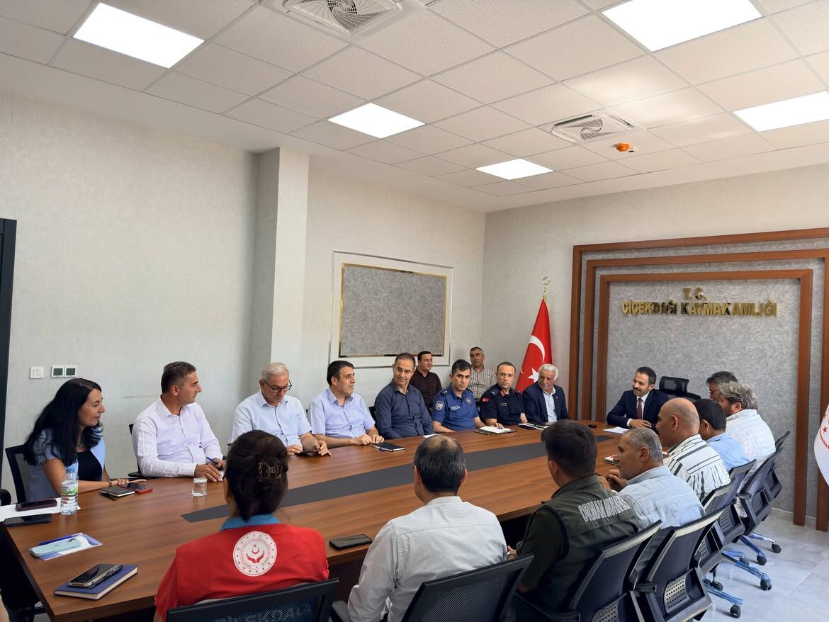 Kaymakamımız Sayın Durdu Yavuz Öğüt Başkanlığında Kurum Amirlerinin Katılımıyla 2026 Yılı 2. İda (1)