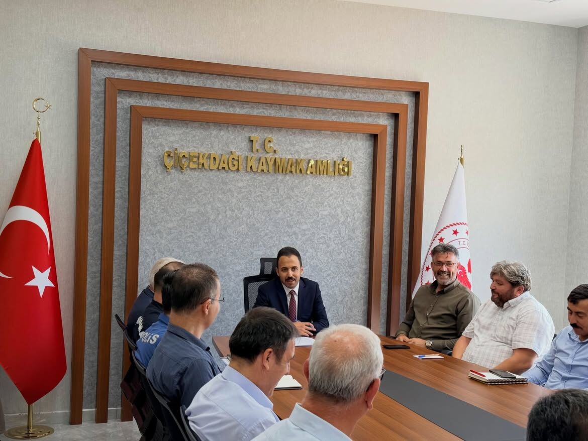 Kaymakamımız Sayın Durdu Yavuz Öğüt Başkanlığında Kurum Amirlerinin Katılımıyla 2026 Yılı 2. İda (2)