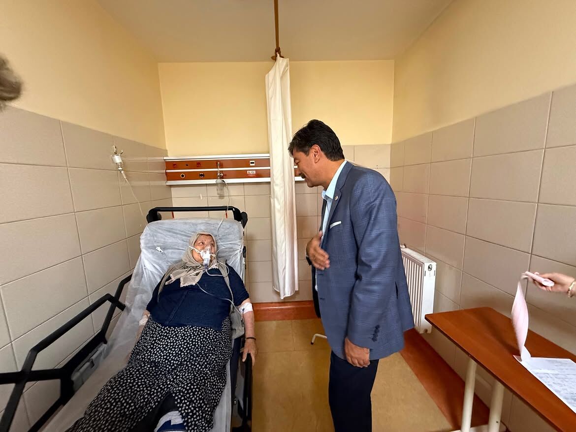 📍 Kırşehir Eğitim Ve Araştırma Hastanesii̇l Sağlık Müdürümüz Sayın Süleyman Ersoy Ile Birlikte K (1)