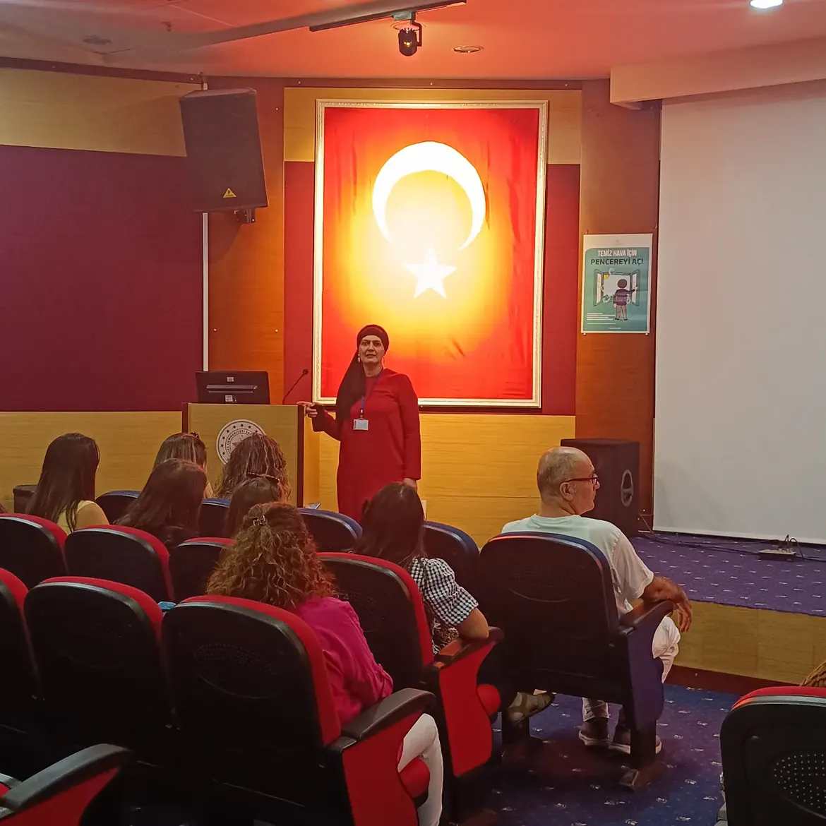 Merkez Sağlıklı Hayat Merkezi Personelleri Tarafından Kırşehir Ahi Evran Üniversitesi Eğitim Ve (8)