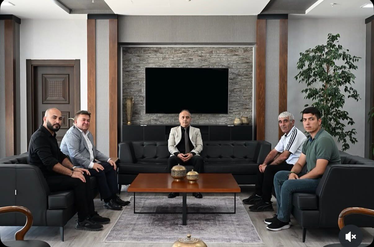 Sağlık Sen Kırşehir Şubesi Olarak İl Emniyet Müdürümüz Sayın Dr. Mesut Görücü ‘ Yü Makamında Ziy