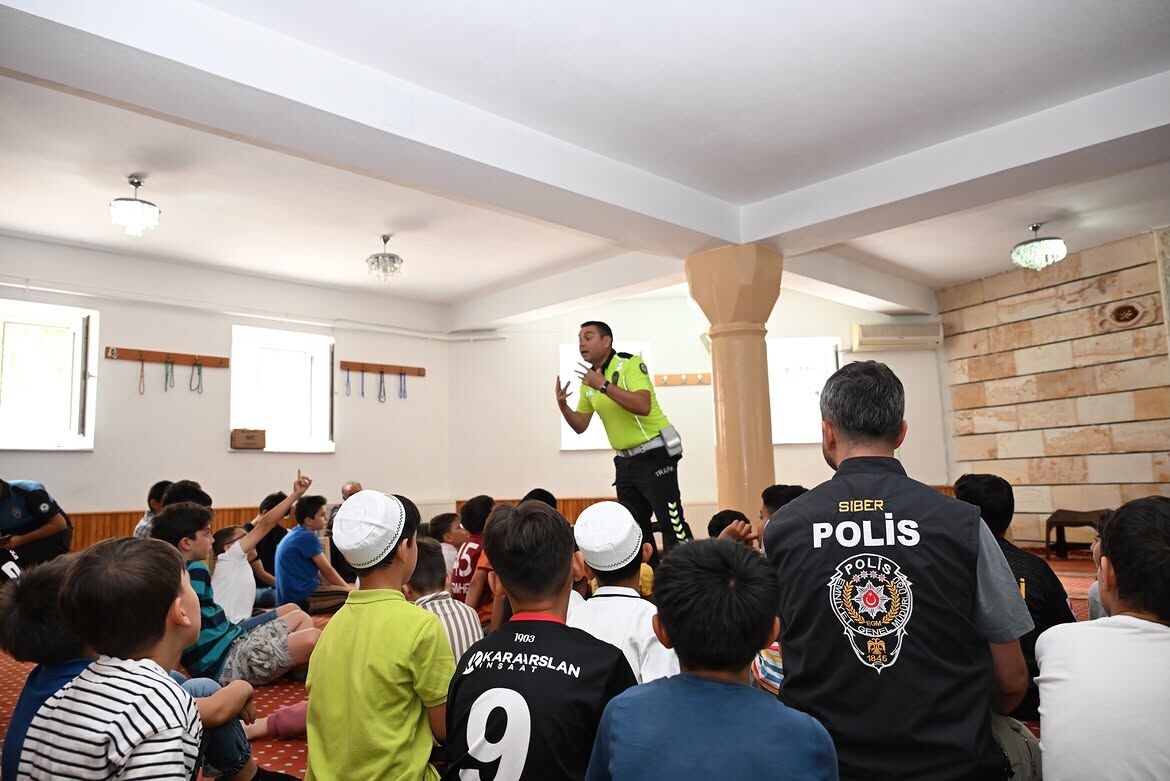 Toplum Destekli Polislik Şube Müdürlüğümüz Koordinesinde; Hacı Cemal Camii, Molla Osman Camii, D (2)