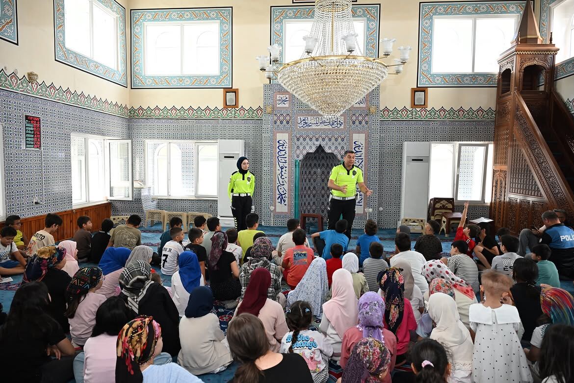 Toplum Destekli Polislik Şube Müdürlüğümüz Koordinesinde; Hacı Cemal Camii, Molla Osman Camii, D (8)