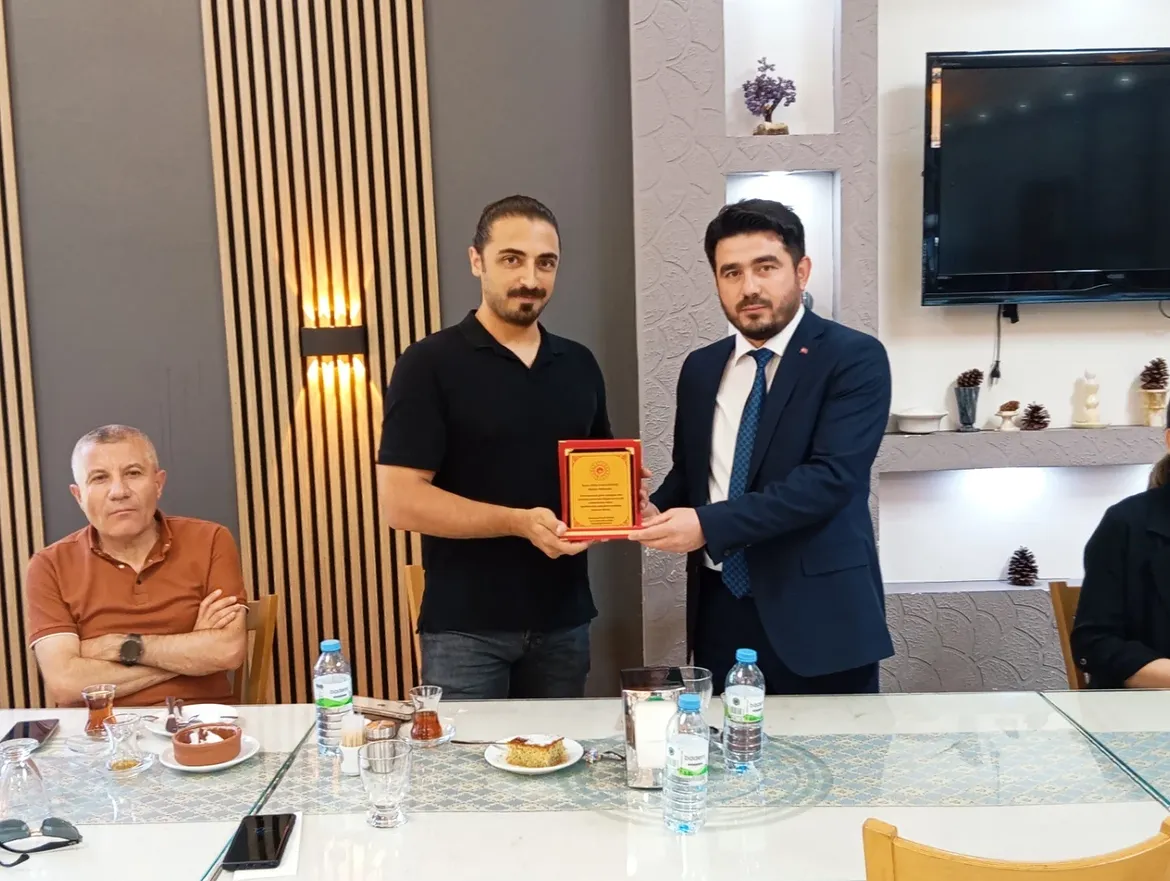 Vefa, Birlik Ve Beraberlik...i̇l Müdürlüğümüzden Ankara Iline Tayin Olan Makine Mühendisimiz Erk (5)