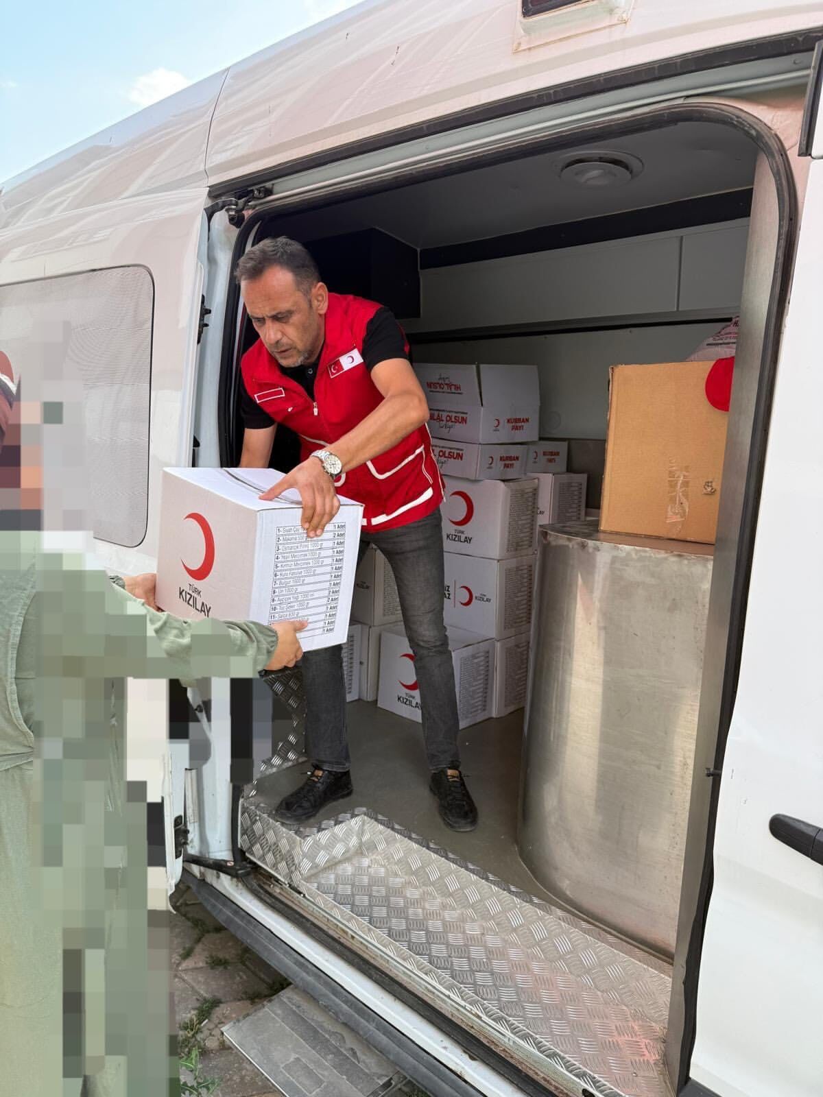 Türk Kızılay Kırşehir İl Merkez Başkanlığı Olarak, Ihtiyaç Sahibi Ailelerimizin Yanında Olmaya V (2)