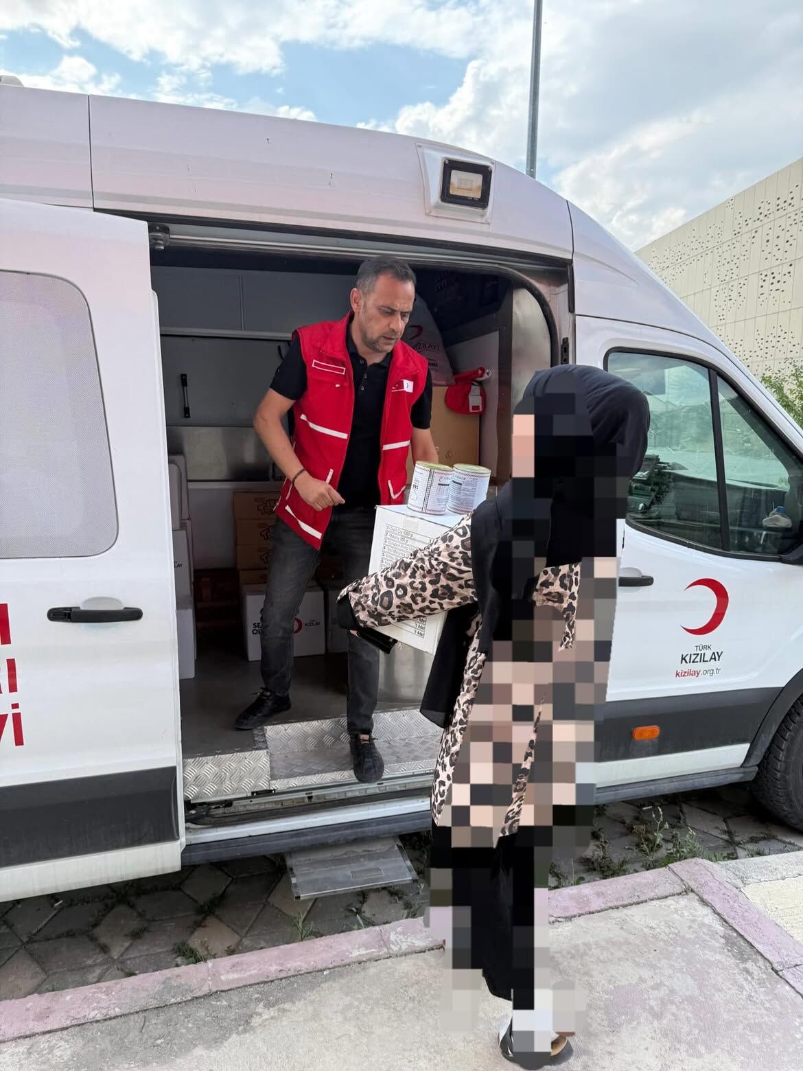 Türk Kızılay Kırşehir İl Merkez Başkanlığı Olarak, Ihtiyaç Sahibi Ailelerimizin Yanında Olmaya V