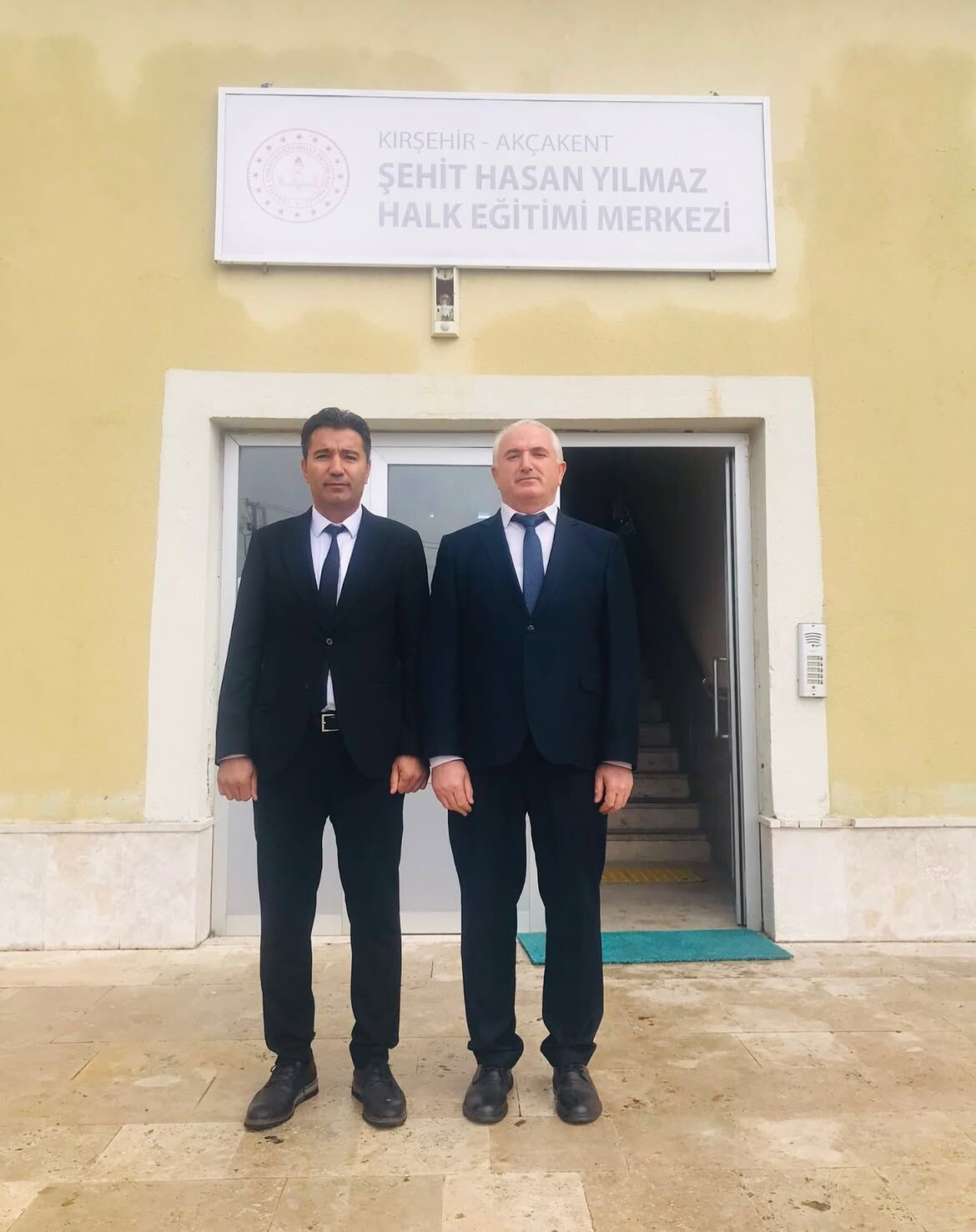 Akçakent İlçe Millî Eğitim Müdürümüz Mustafa Karaca, Akçakent Halk Eğitimi Merkezi Müdürü Hacı B