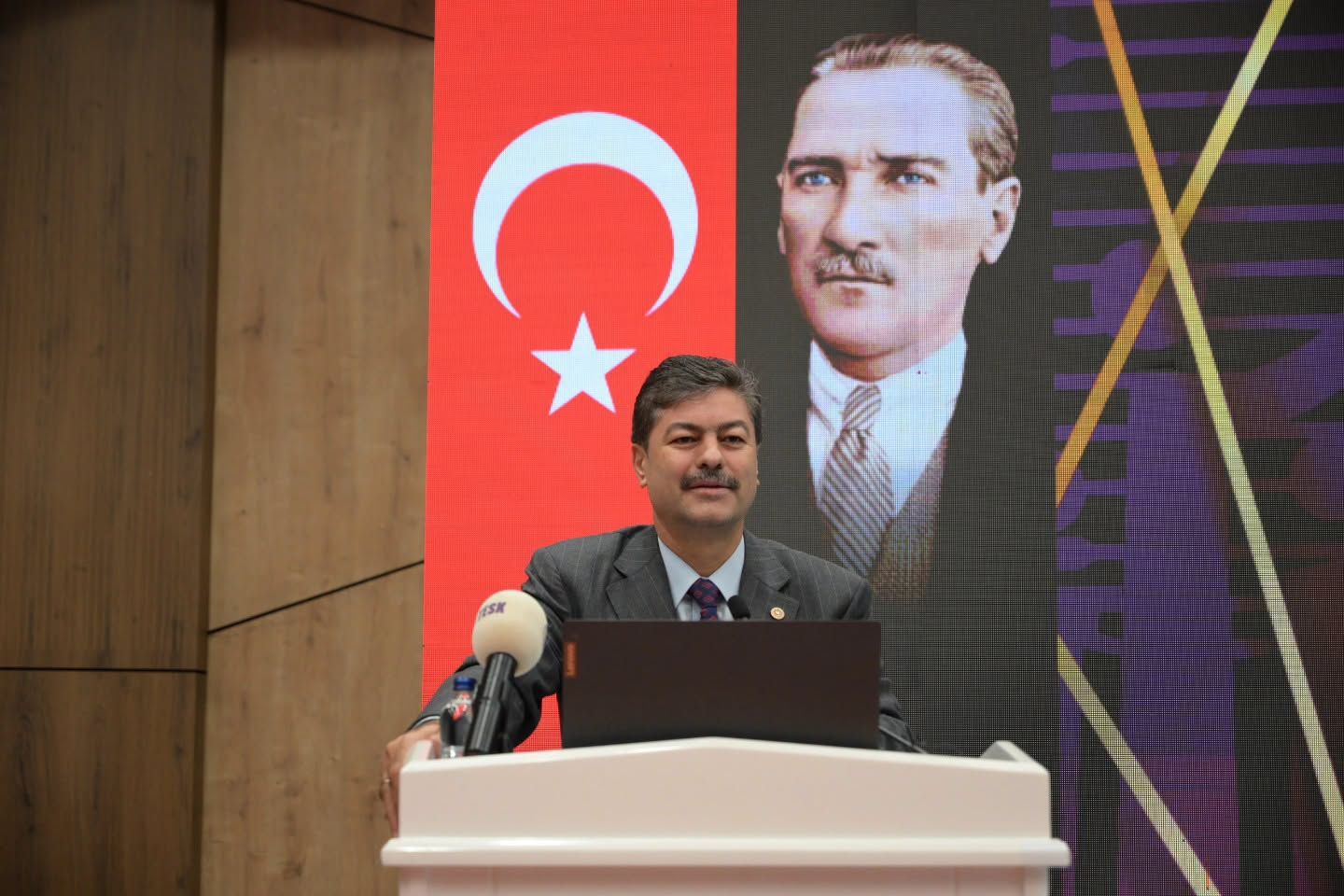 Erkan: “Esnafımızın Her Zaman Yanındayız”
